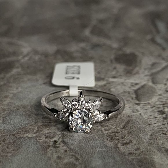 Charmed Aroma Ring (Sz 6) - Picture 1 of 7